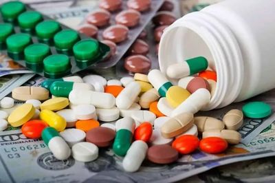 假药陷阱 77家药企被查，药品安全敲响警钟